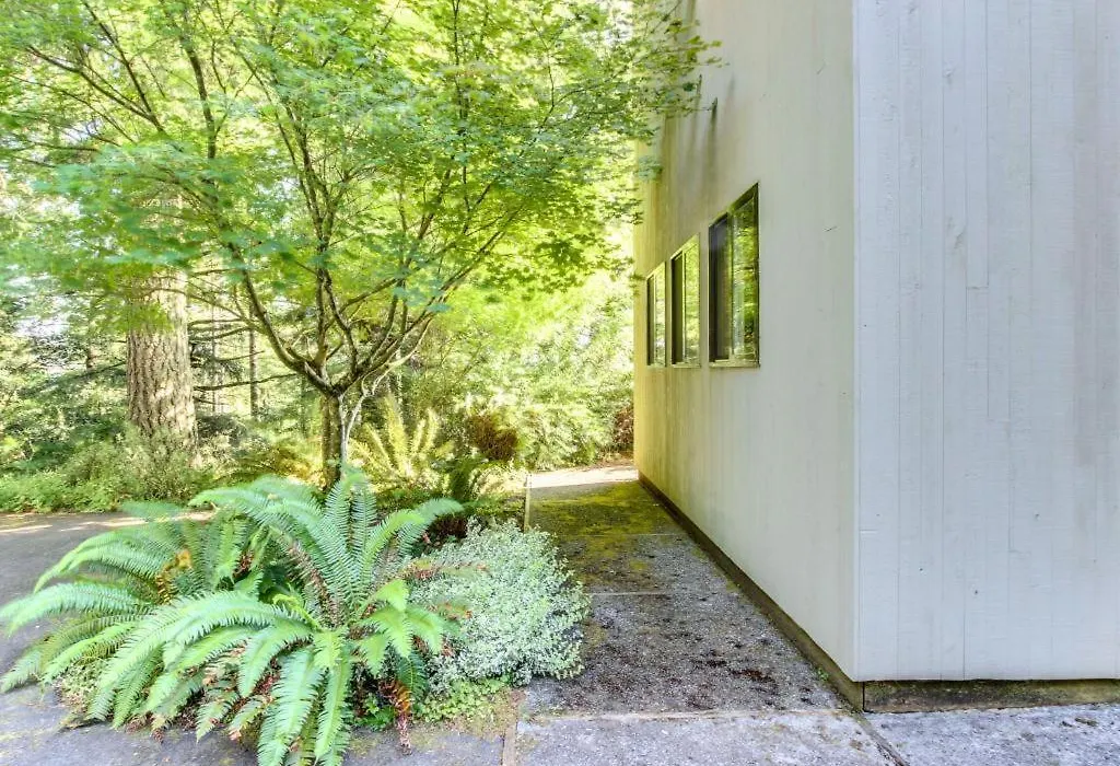 Forest Ridge Retreat-1