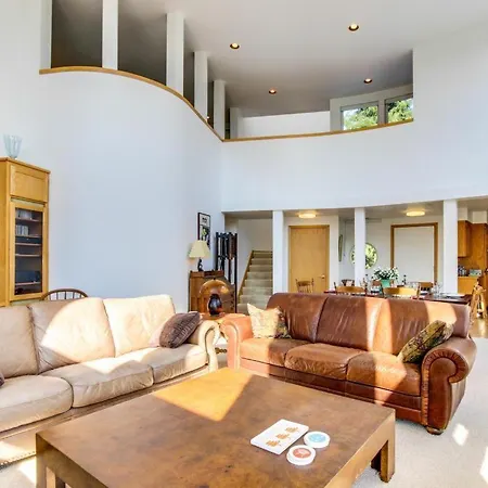 Forest Ridge Retreat-3
